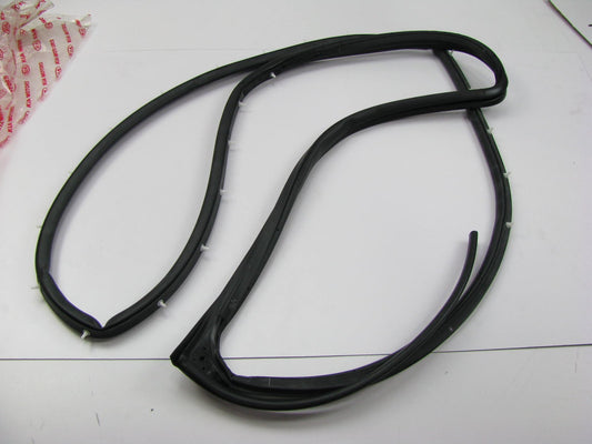 New Rear Left Driver Door-side Weatherstrip Moulding Trim Seal For 2009 Borrego
