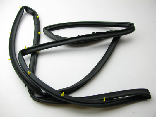 New Rear Right Passenger Side Door Weatherstrip Seal OEM For 2011-15 Kia Optima