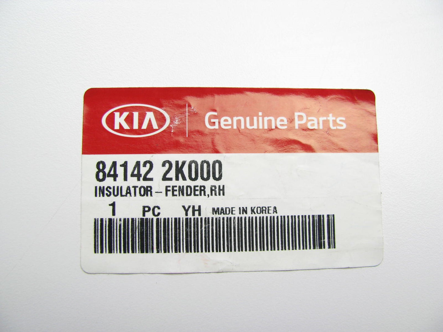NEW - OEM 841422K000 Right Passengers Side Fender Insulator For 2009-11 Kia Soul
