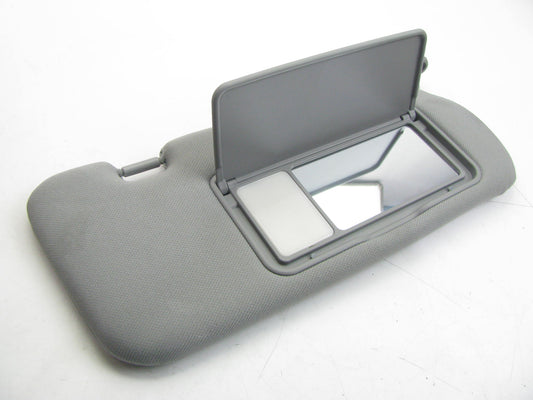 New OEM Right Passenger Sun Visor 852023E07044 For 2003 Kia Sorento W/O SUNROOF