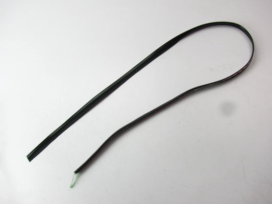 New Genuine Windshield Reveal Moulding Trim Strip OEM For 14-19 Soul 86131B2000