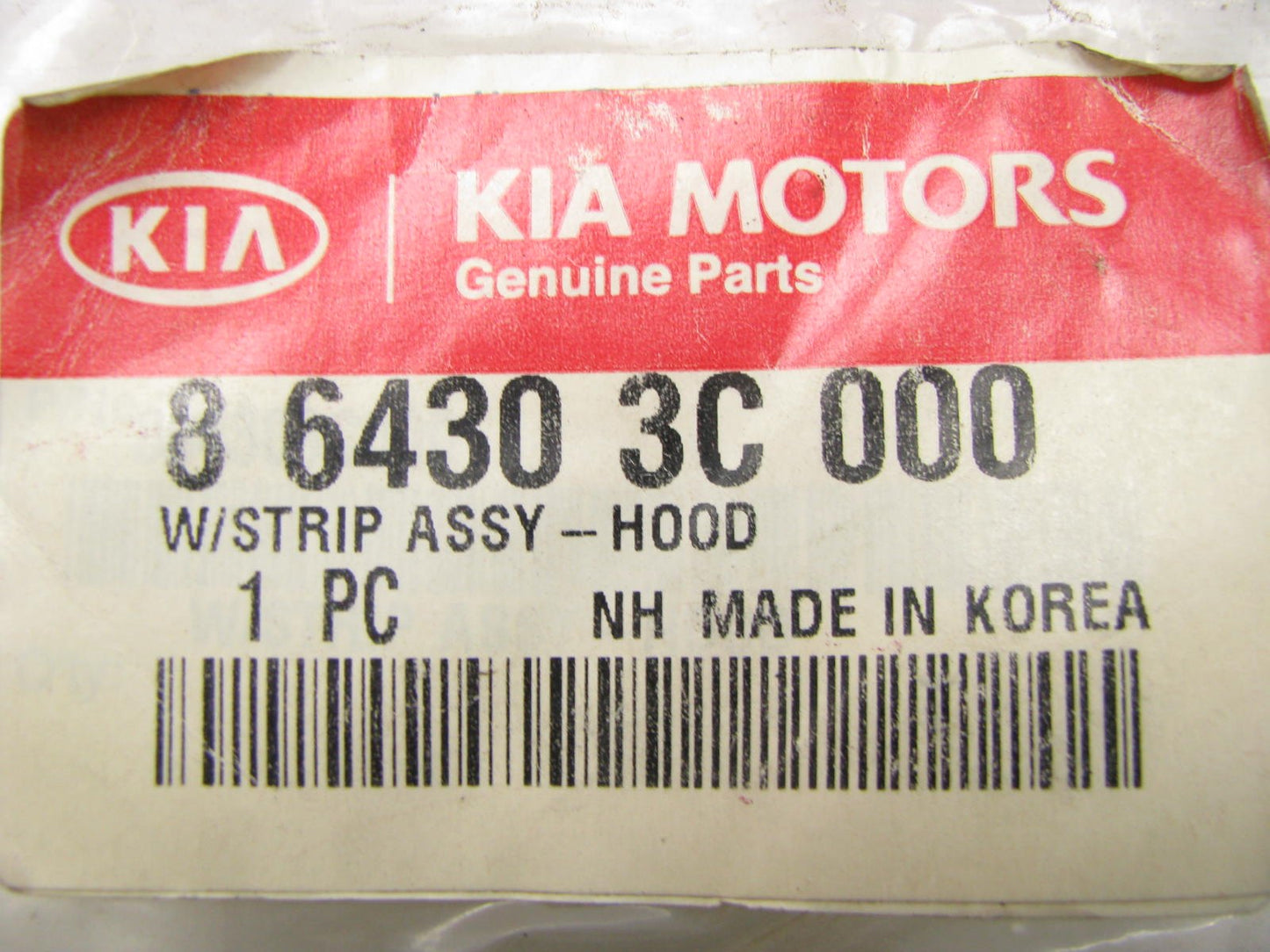 NEW GENUINE Front Hood Weatherstrip Seal OEM For 00-05 Kia Optima 864303C000