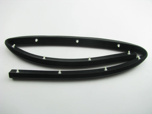 864403E000 Front Hood Weather Stip Seal OEM For Kia Sorento 2003-2009