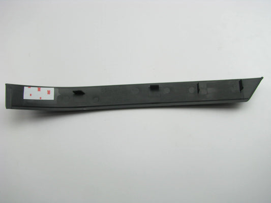 Front Left (Drivers) Radiator Support Air Deflector Shield OEM For 03-06 Sorento