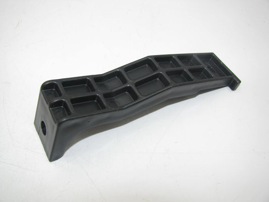 NEW - OEM 866861M500 Rear Bumper Beam Lower Bracket For 2009-2013 Kia Forte