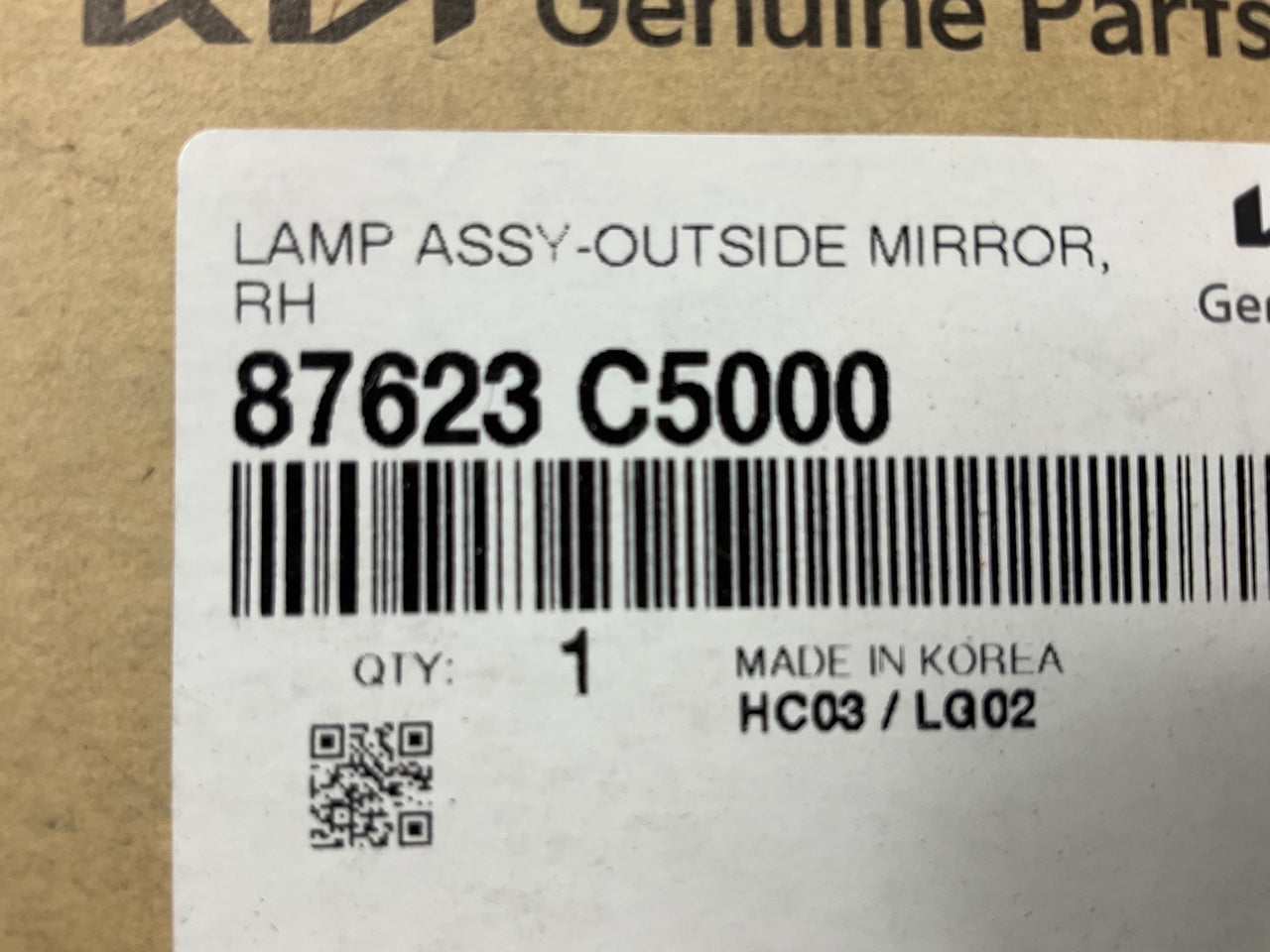 NEW Right Mirror Turn Signal Repeater Light OEM For 16-20 Kia Sorento 87623C5000
