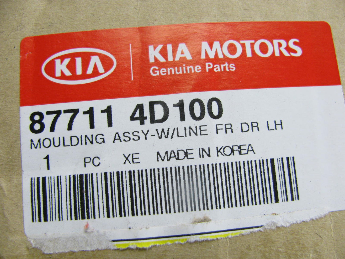 Front Left Drivers Door Molding Strip OEM For 2006-2012 Kia Sedona 877114D100