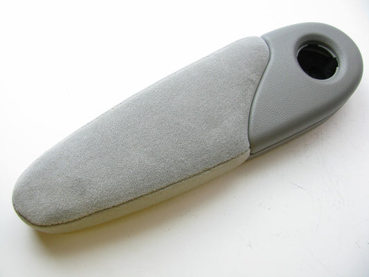 New Rear Second Row Left Seat Gray Arm Rest For 2006 Kia Sedona 899004D040KS8