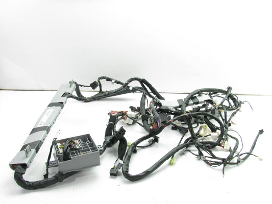 NEW GENUINE Floor Wire Harness OEM For 2006-2009 Kia Amanti 913873F020