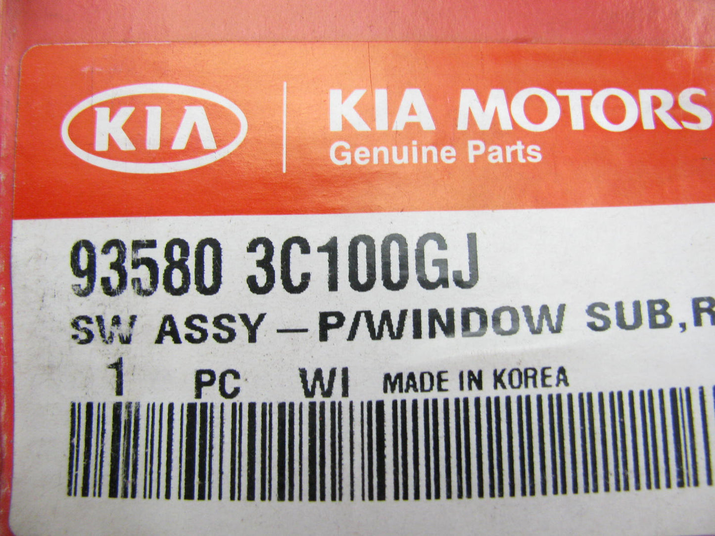 NEW - OEM 935803C100GJ Rear Right Door Window Switch For 2001-2006 Kia Optima