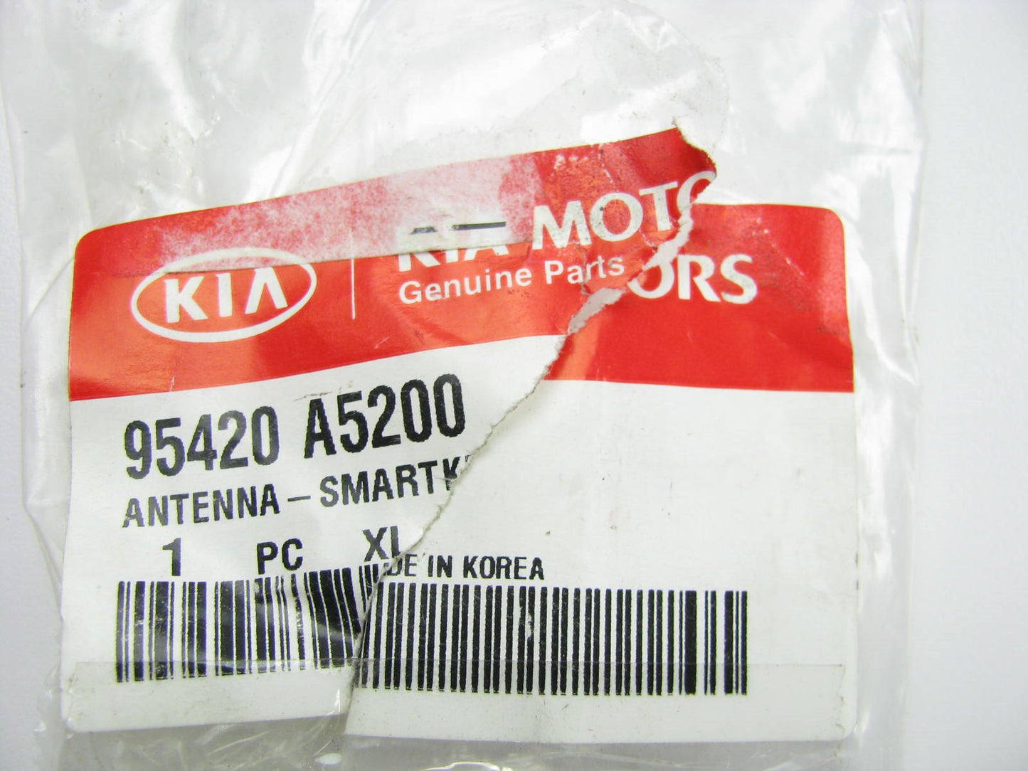 NEW - OEM Genuine Keyless Entry Antenna For Kia 95420A5200