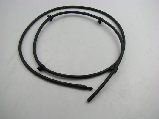 NEW - OEM Tailgate Liftgate Glass Window Washer Hose Tube For 2005-09 Sportage