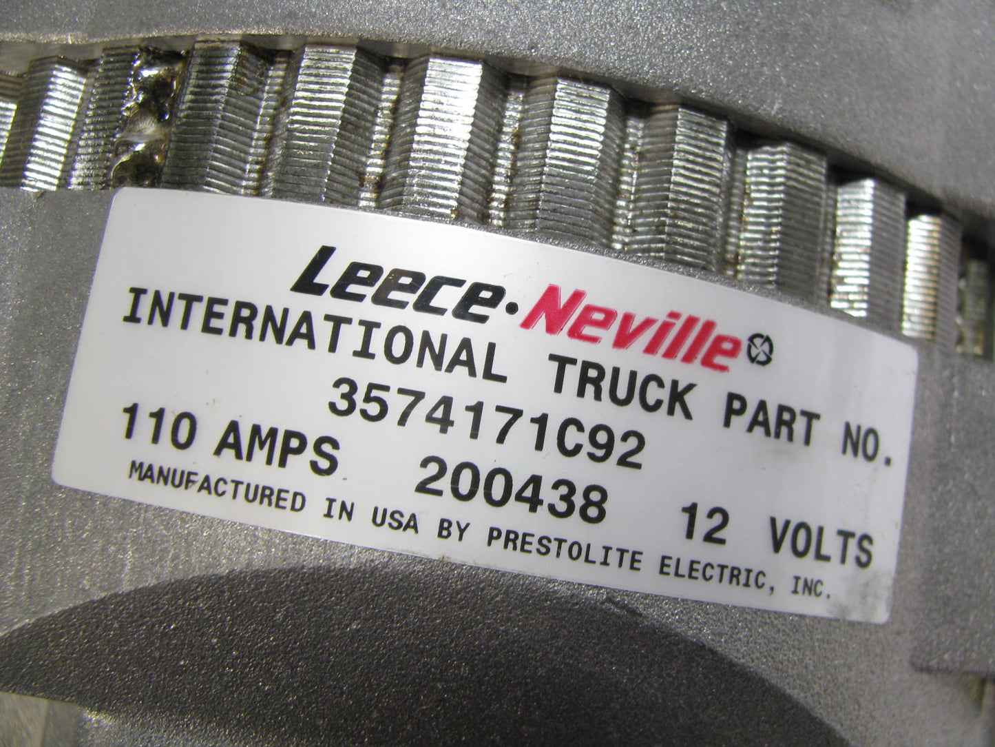 New Leece Neville 3574171C92 12V 110A Alternator LN8LHA2054UAH Navistar Volvo