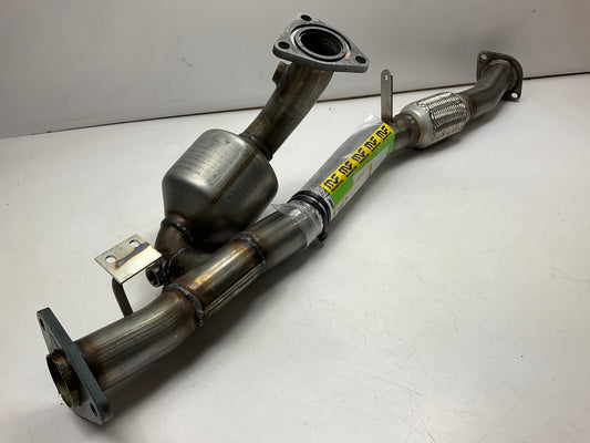 Magnaflow 24405 Direct Fit EPA Compliant Catalytic Converter For 99-01 Maxima
