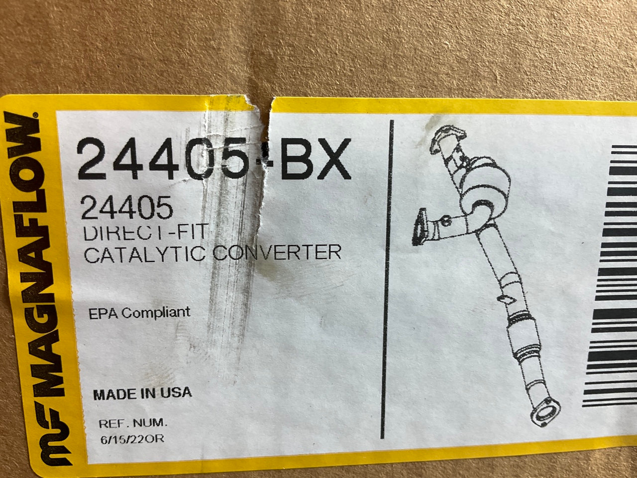 Magnaflow 24405 Direct Fit EPA Compliant Catalytic Converter For 99-01 Maxima