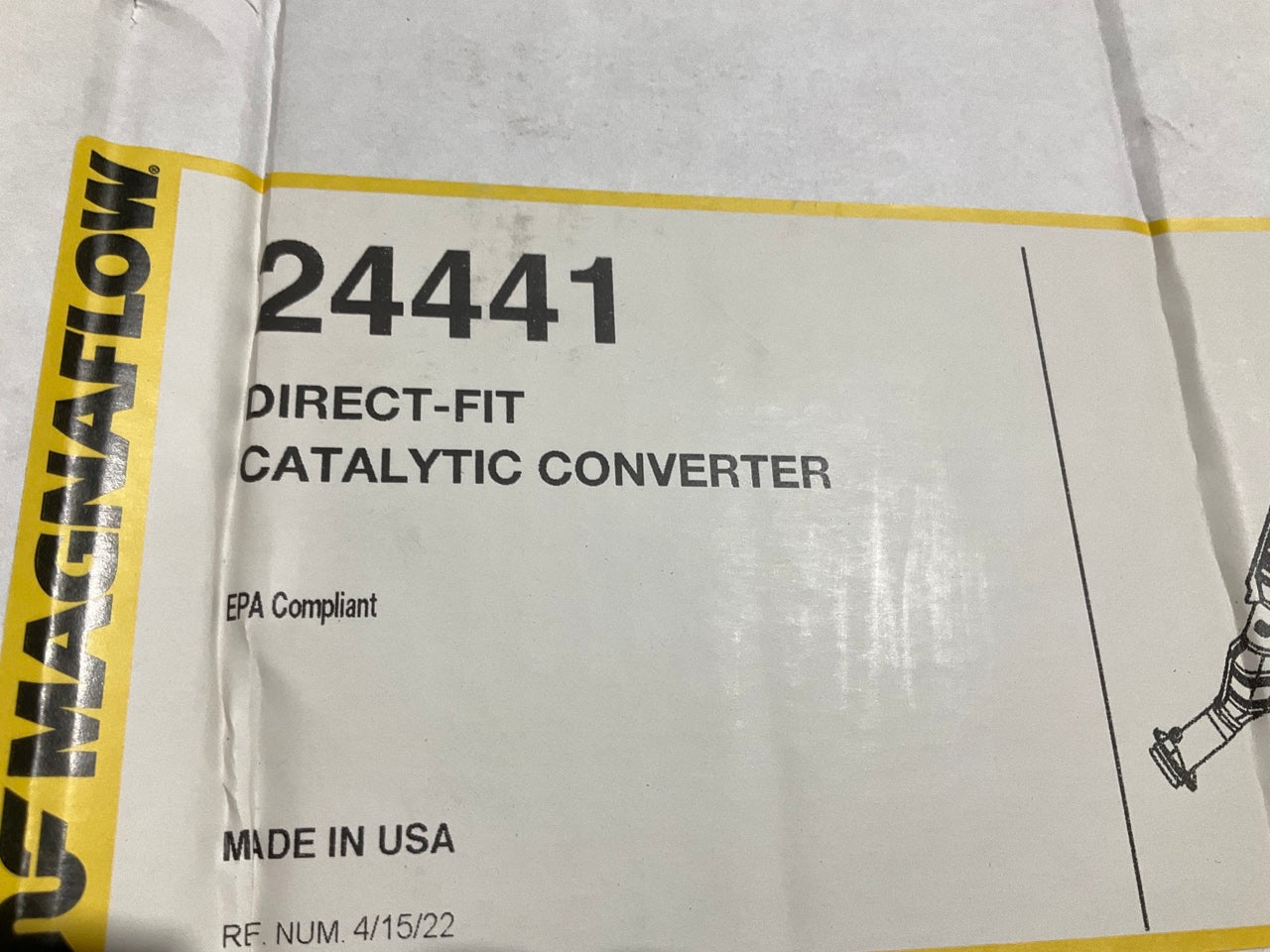 Magnaflow 24441 Direct-Fit RIGHT Catalytic Converter - 03-04 Expedition 4.6L V8