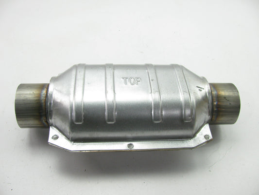 Magnaflow 444006 Universal Catalytic Converter - 2.5'' California CARB Compliant