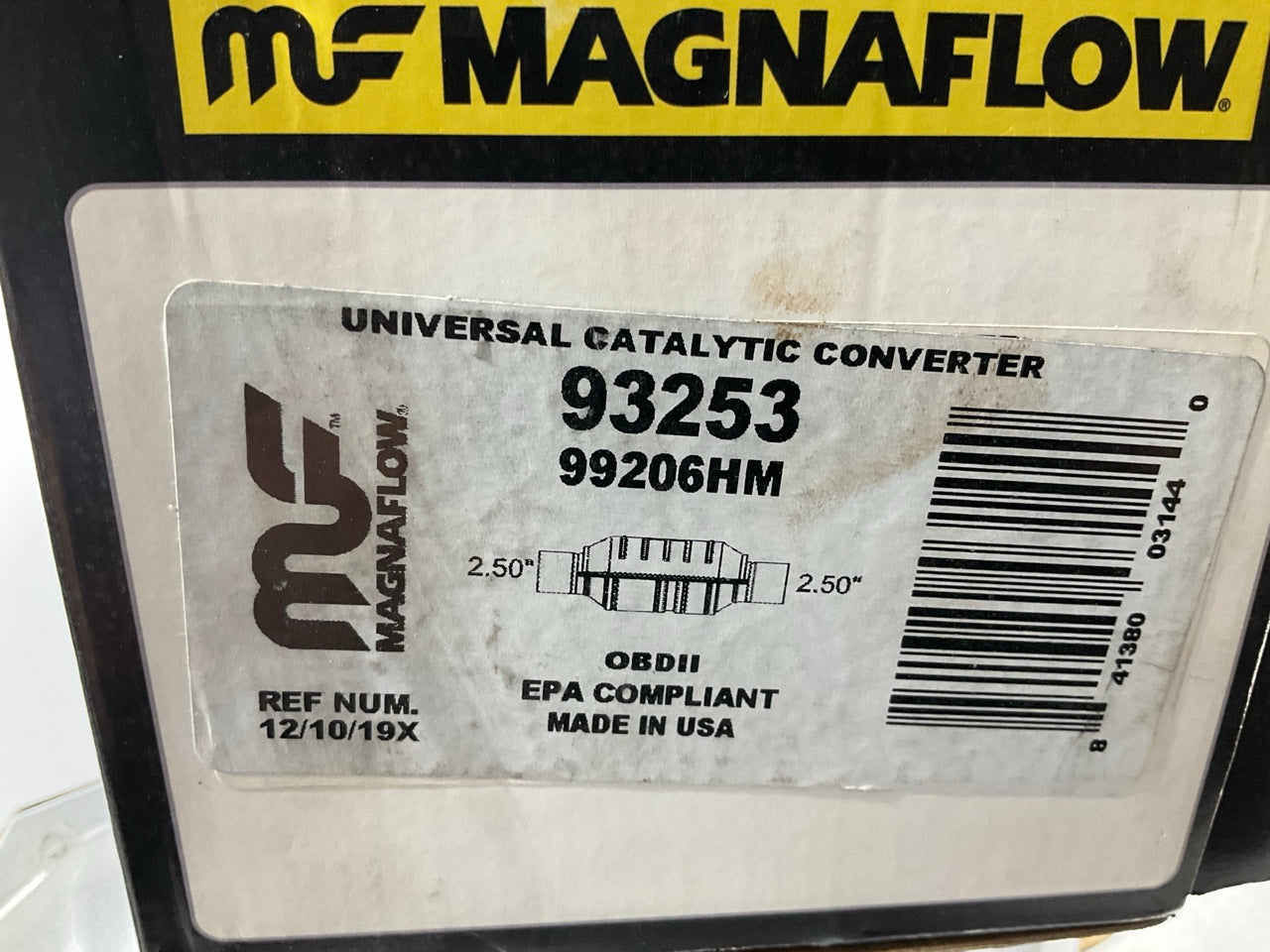 (2) Magnaflow 99206HM Universal EPA Compliant Catalytic Converter 2.50'' In/Out