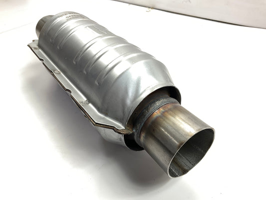 Magnaflow 99355HM Universal EPA Compliant Catalytic Converter 2.25'' Inlet/Outlet