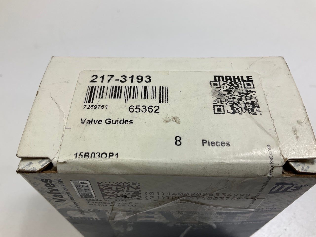 (8) Mahle 217-3193 Exhaust Valve Guides