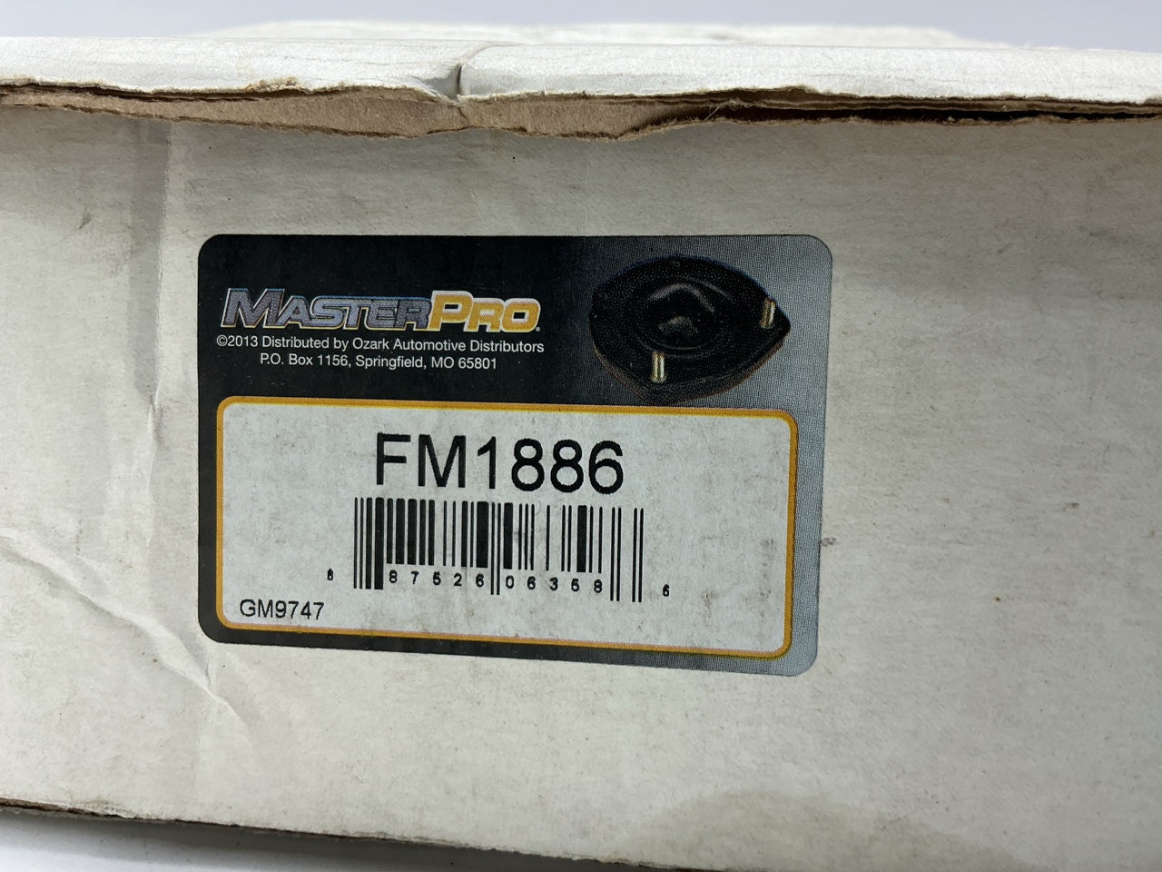 (2) Master Pro FM1886 Front Strut Mounts 07-16 GMC Acadia, 07-10 Saturn Outlook
