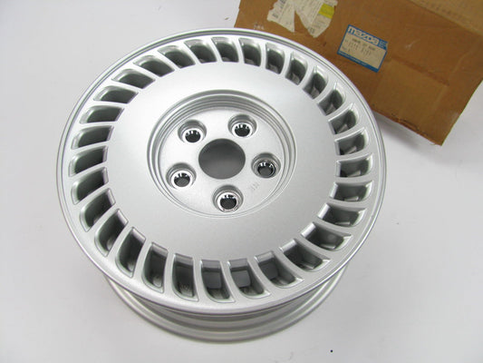 (1) New Genuine Factory Original Wheel Rim 1988-1991 Mazda 929 15x6'' 8BH5-37-600