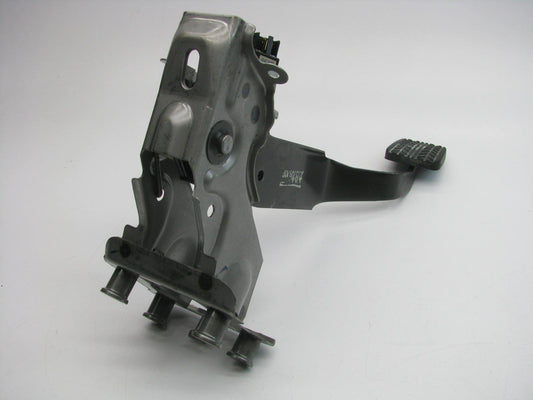 NEW - OEM Manual Transmission Brake Pedal For 99-03 Mazda Protege BJ0F-43-300