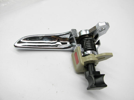 NEW OEM D461-58-330A-30 FRONT RIGHT Interior Door Handle 2012-2015 Mazda 5
