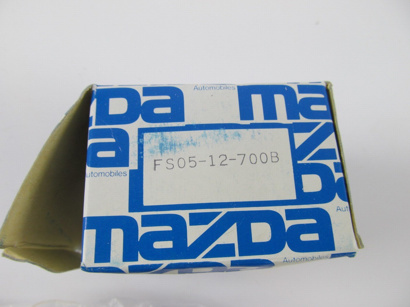 NEW - OEM Mazda FSY8-12-SK0 Engine Timing Belt Tensioner Assembly