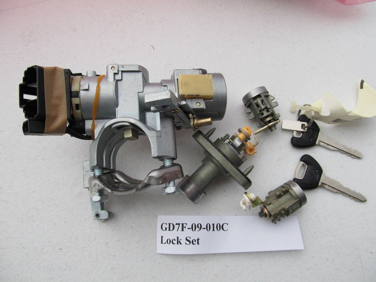 NEW - OEM Mazda GD7F-09-010C Complete Lock Cylinder & Key Set 1998-1999 626 A/T