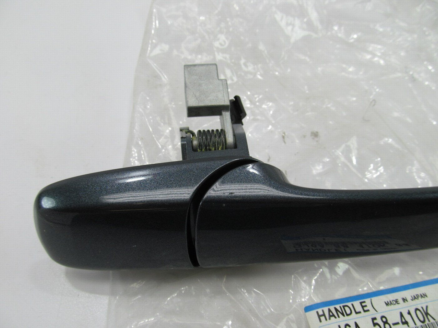 NEW - OEM Mazda GJ6A58410K86 Front Right Outer Door Handle - METRO GRAY