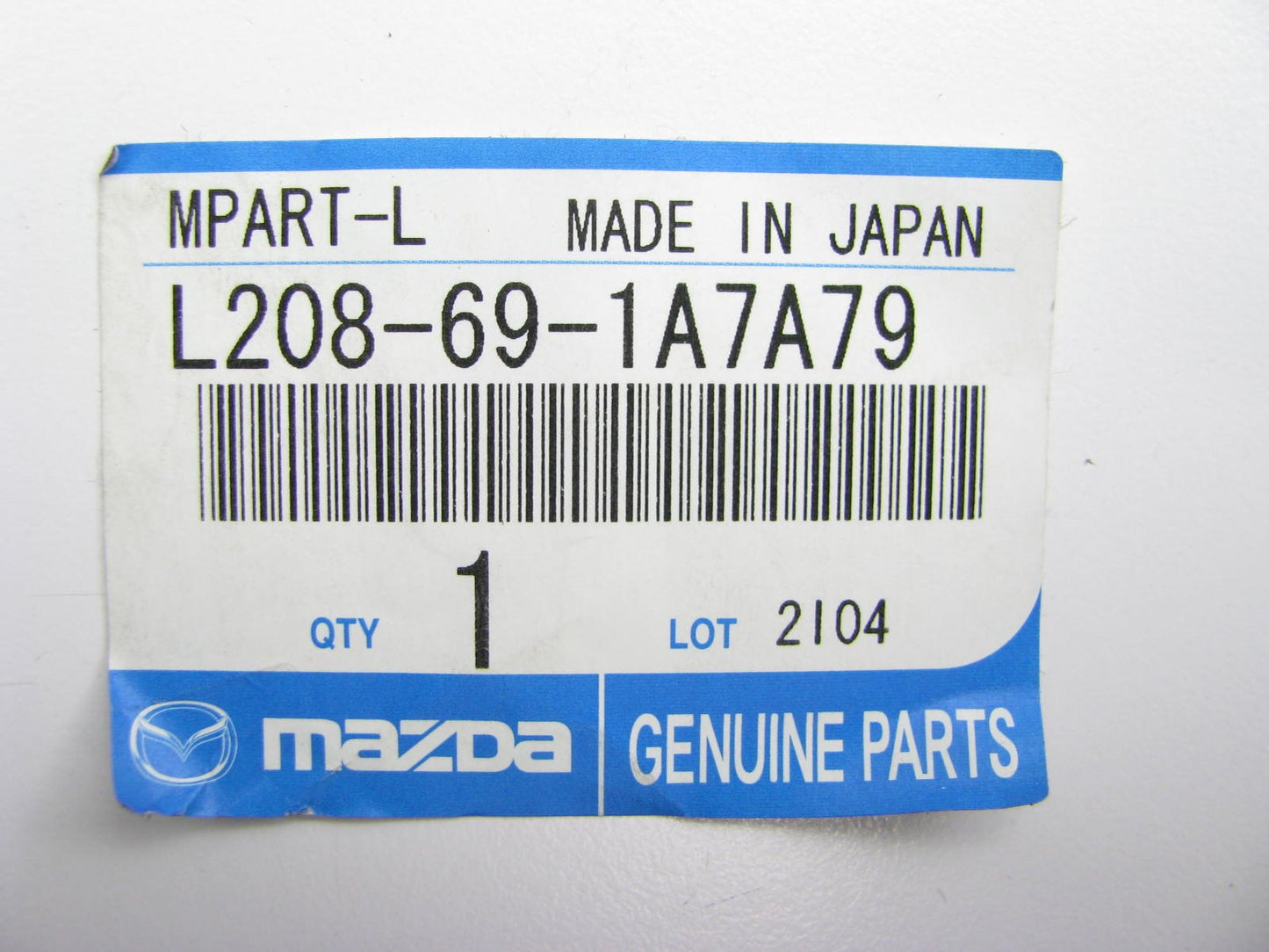 NEW GENUINE Left Mirror Cover Cap Silver OEM 2008-2009 Mazda CX-7 L208691A7A79