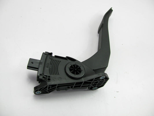 New OEM Accelerator Gas Pedal Sensor ZZ1A-41-600 For 2010-2011 Mazda Tribute
