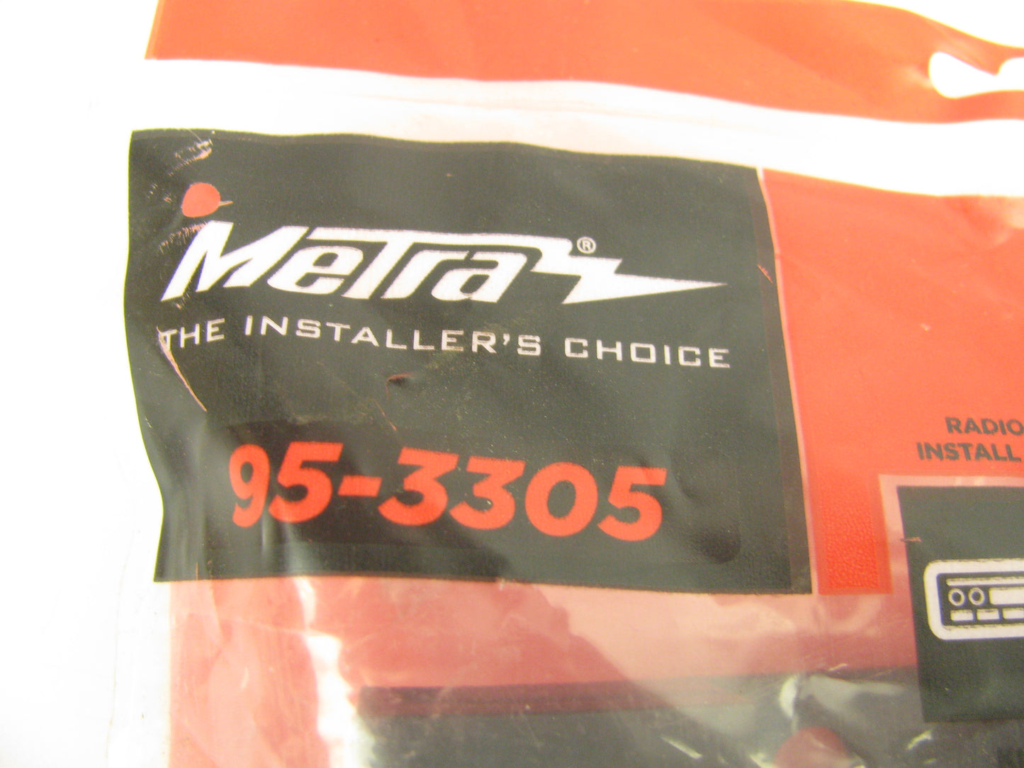 Metra 95-3305 DOUBLE DIN Radio Stereo Installation Kit 2006-Up GM