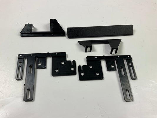 Metra 99-3400 Radio Installation Dash Kit For 85-95 Chevrolet, Geo, Isuzu, Honda