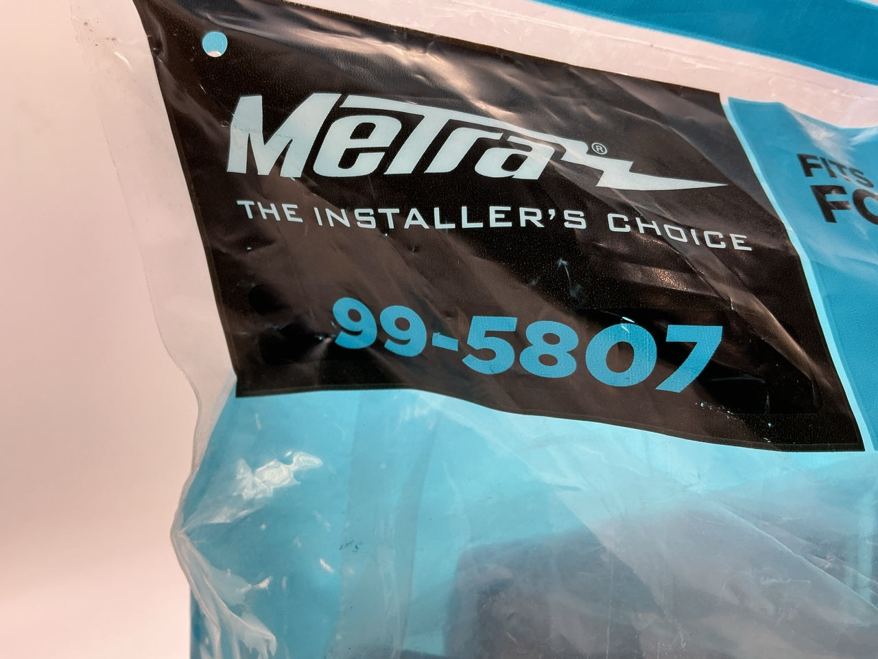 Metra 99-5807 Radio Stereo Installation Dash Kit - Single/Double DIN