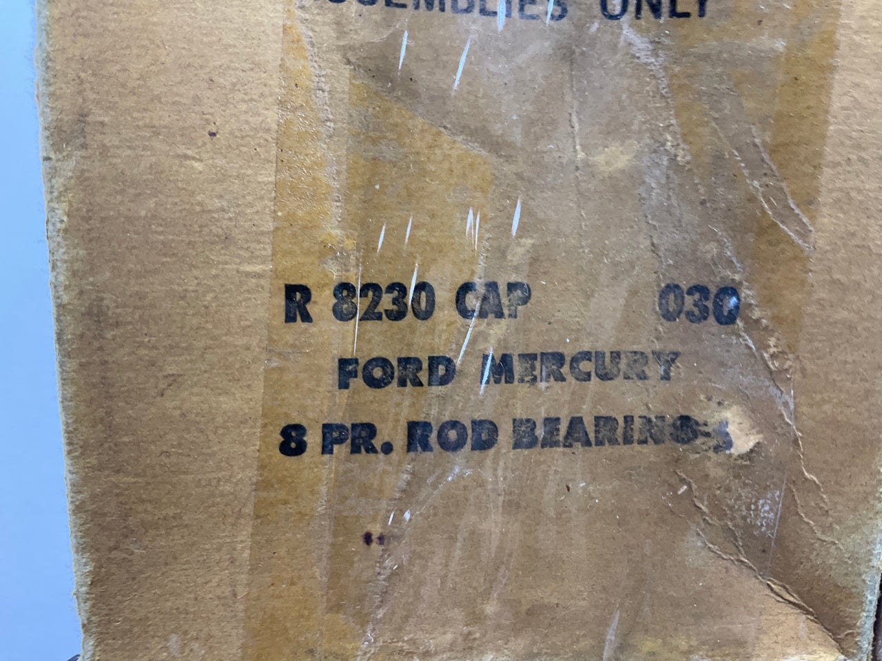 Michigan R8230CAP 0.030'' Connecting Rod Bearing Set - 1958-1981 Ford FE 352-428