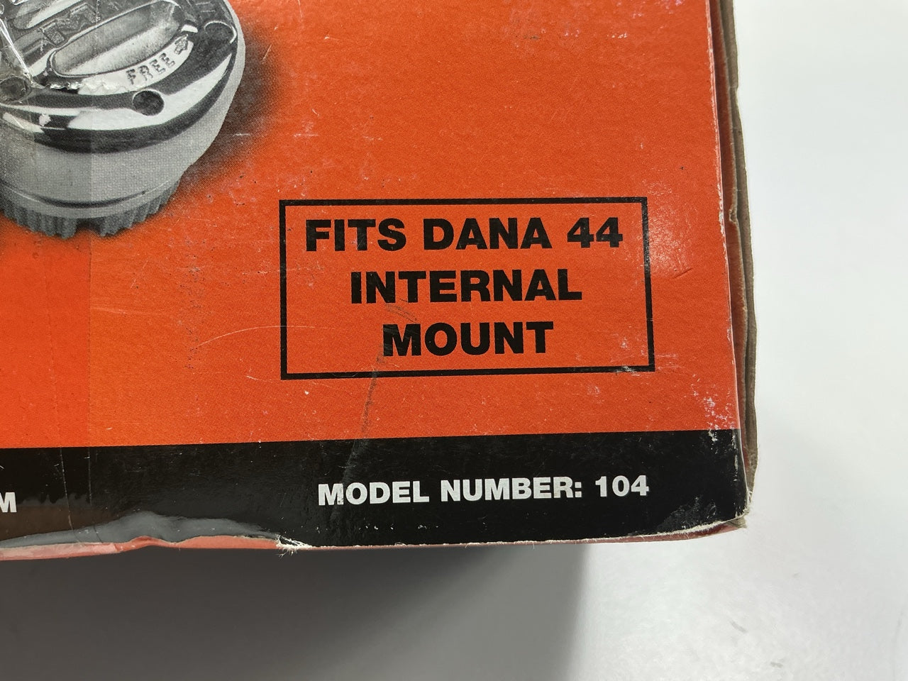 Mile Marker 104 Premium Manual Locking Hub Set