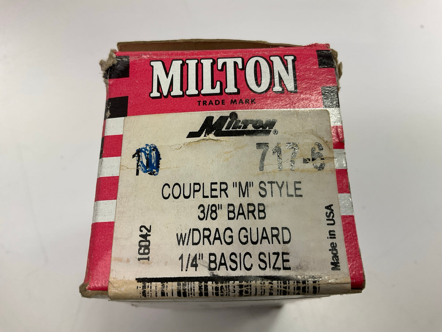 (3) Milton 717-6 3/8'' Barb Body ''M'' Style Coupler W/ Drag Guard