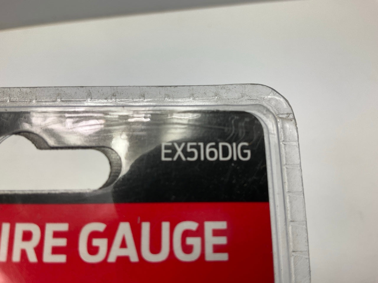 Milton EX516DIG Digital Dual Head Tire Gauge With Extended Swivel Air Chuck