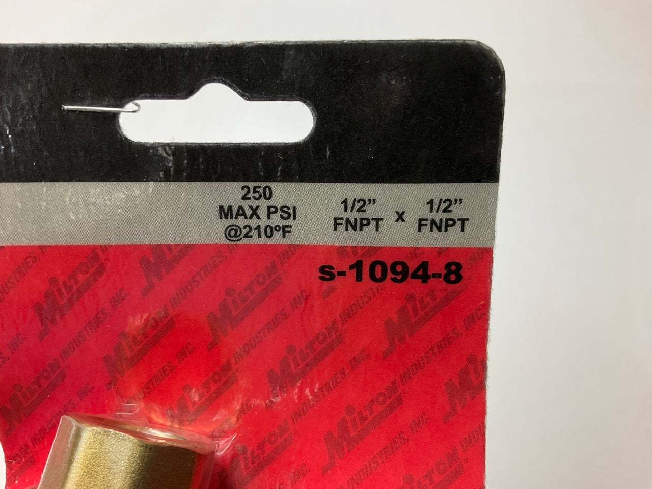 Milton S-1094-8 1/2'' Female NPT (FNPT) Full Port Heavy-Duty Brass Ball Valve