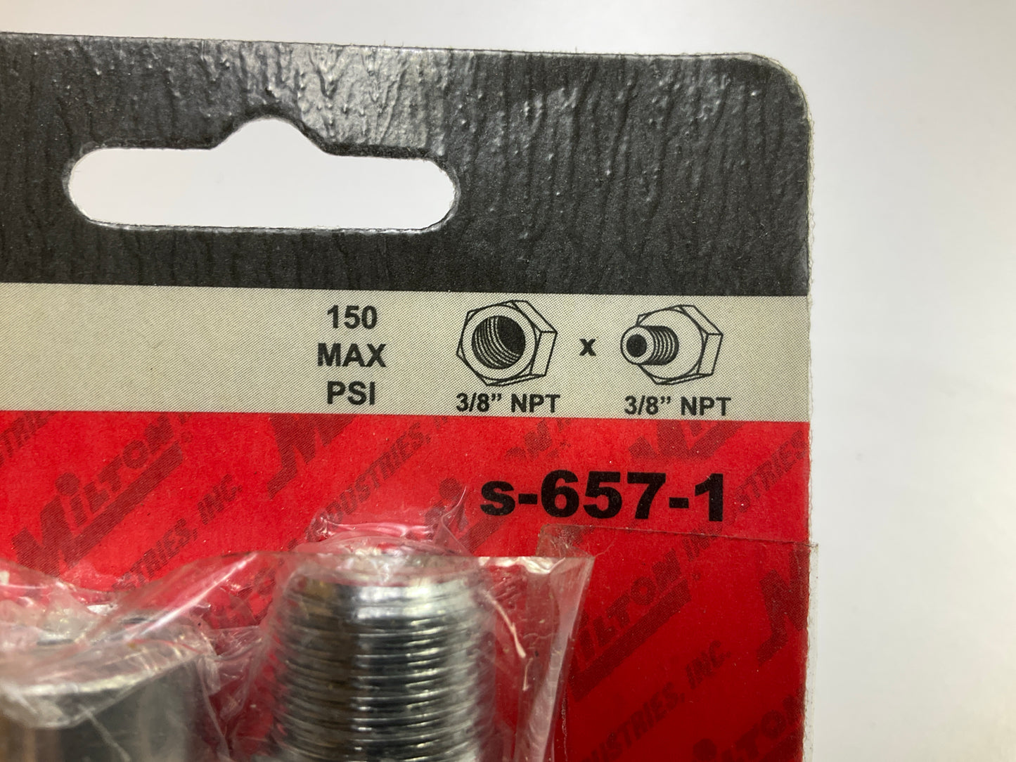 Milton S657-1 3/8'' NPT Swivel Hose Fitting Connector