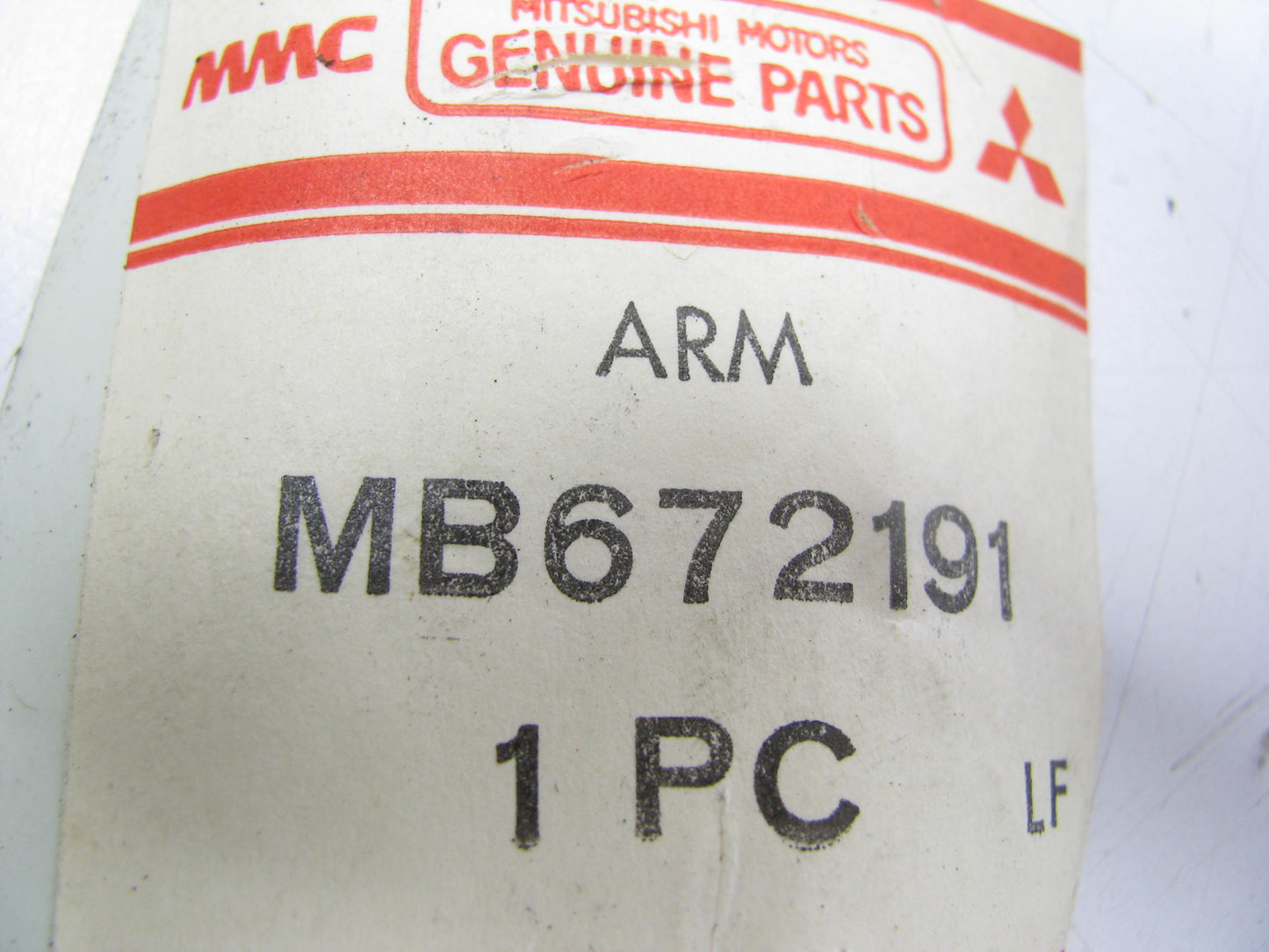 NOS OEM Mitsubishi MB672191 Torsion Bar Anchor Arm - 1991-1995 Mighty Max Pickup