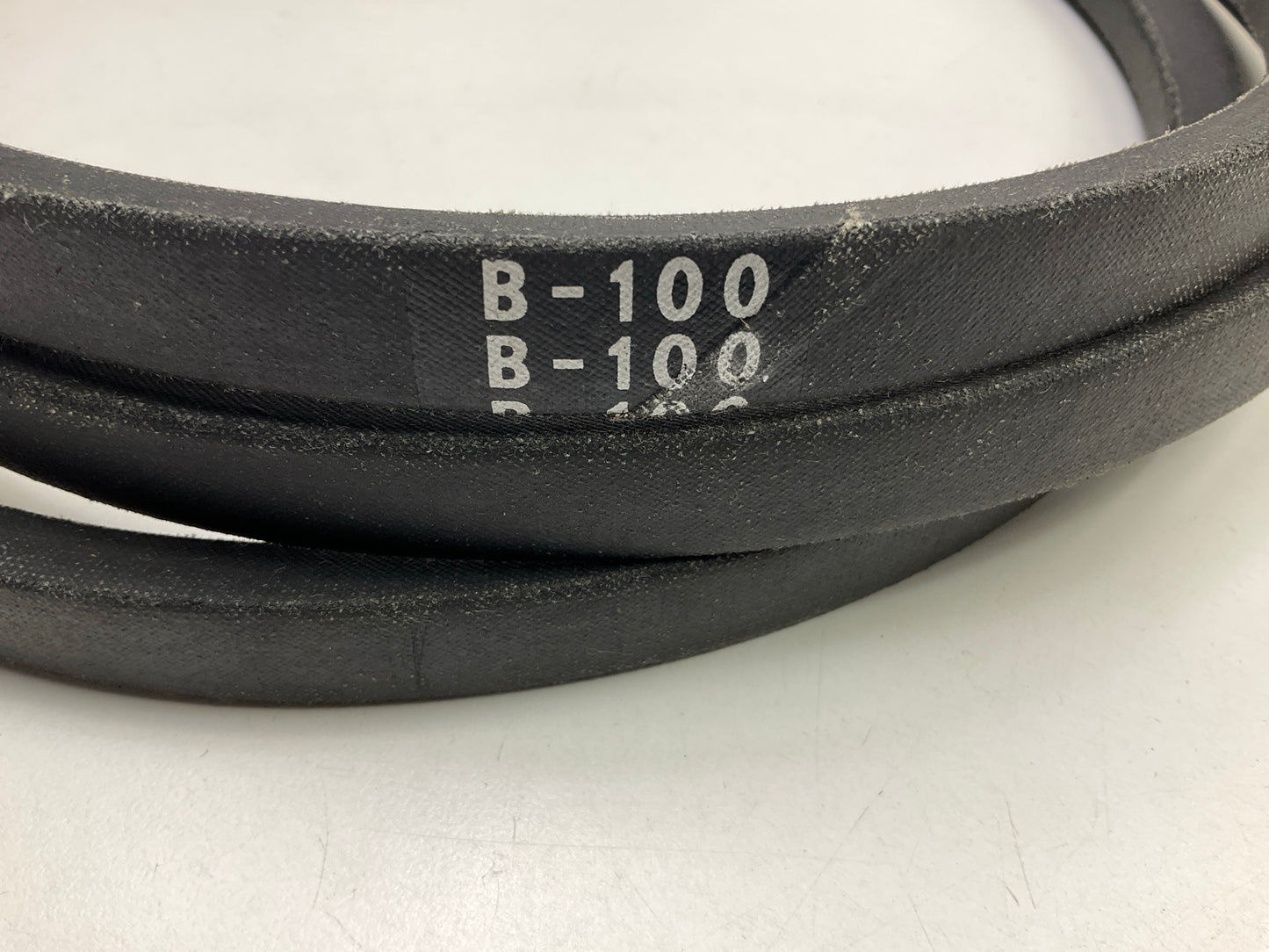 Mitsuboshi B-100 Cogged Industrial Accessory Drive Belt - 5/8'' X 103''