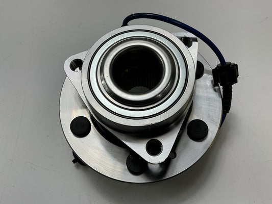 Moog 515096 Wheel Bearing And Hub Assembly, Front