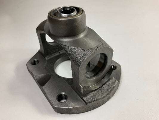 NO SPRING - Moog 630F Double Cardan CV Flange Yoke