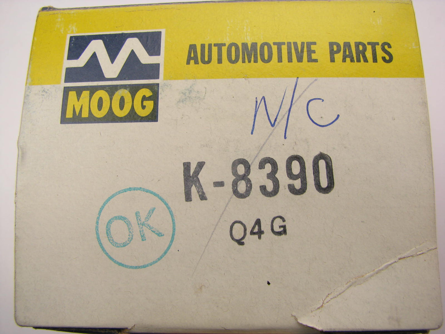 Moog K-8390 FRONT Stabilizer Sway Bar Bushings 1982-1983 Continental