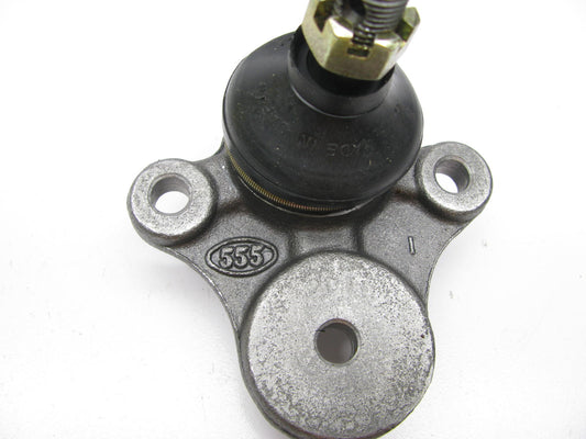 (2) Moog K9026 Front Upper Ball Joints OEM 555