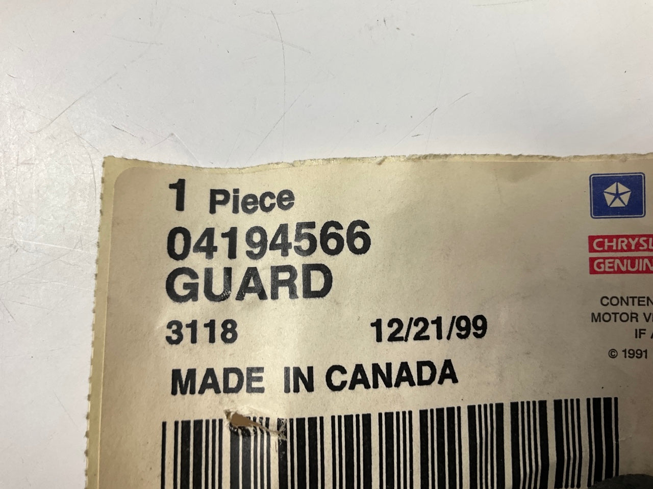 NOS OEM Mopar 4194566 Rear Bumper Right End Cap Guard OEM For 85-89 Fifth Avenue
