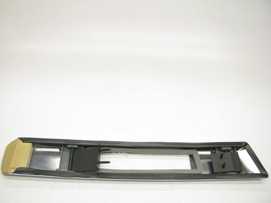 OEM Left Front Side Marker Surround Moulding 04494735 For 1988 Dynasty